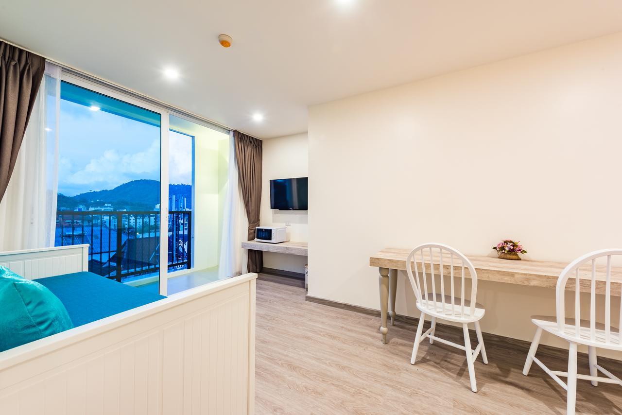 Lullabella Hotel Patong Exterior photo
